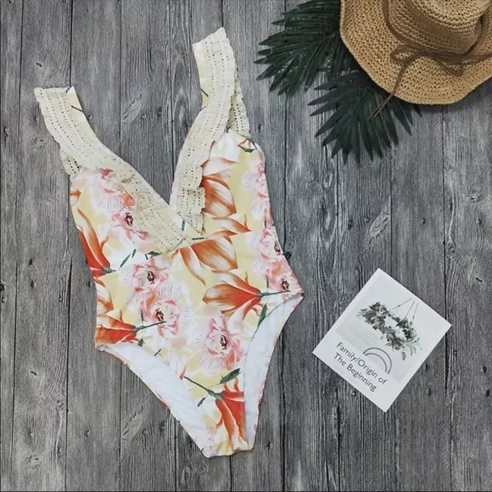 Soft Floral One-piece Swimsuit